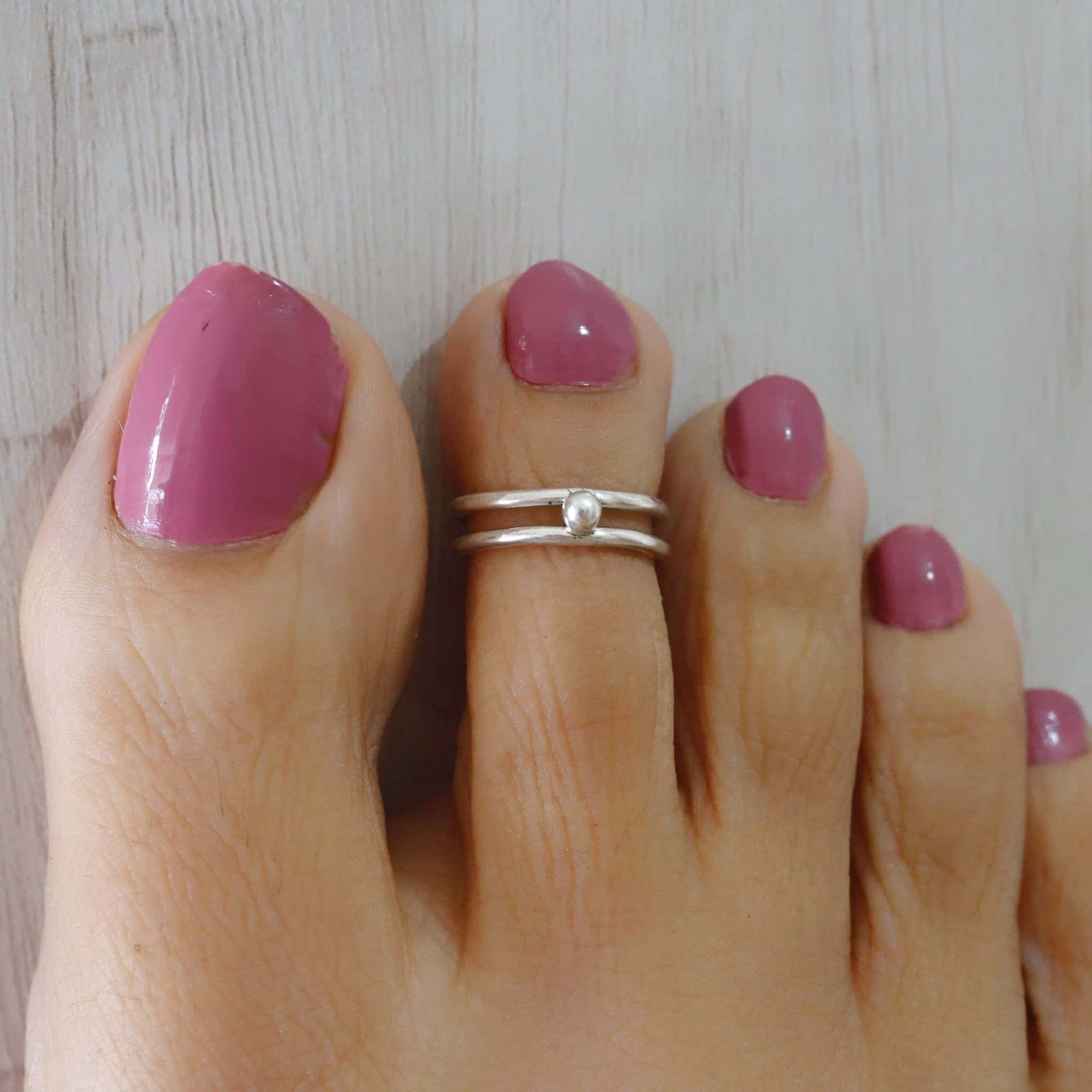 Dot-Duo Toe-Rings (Pair)